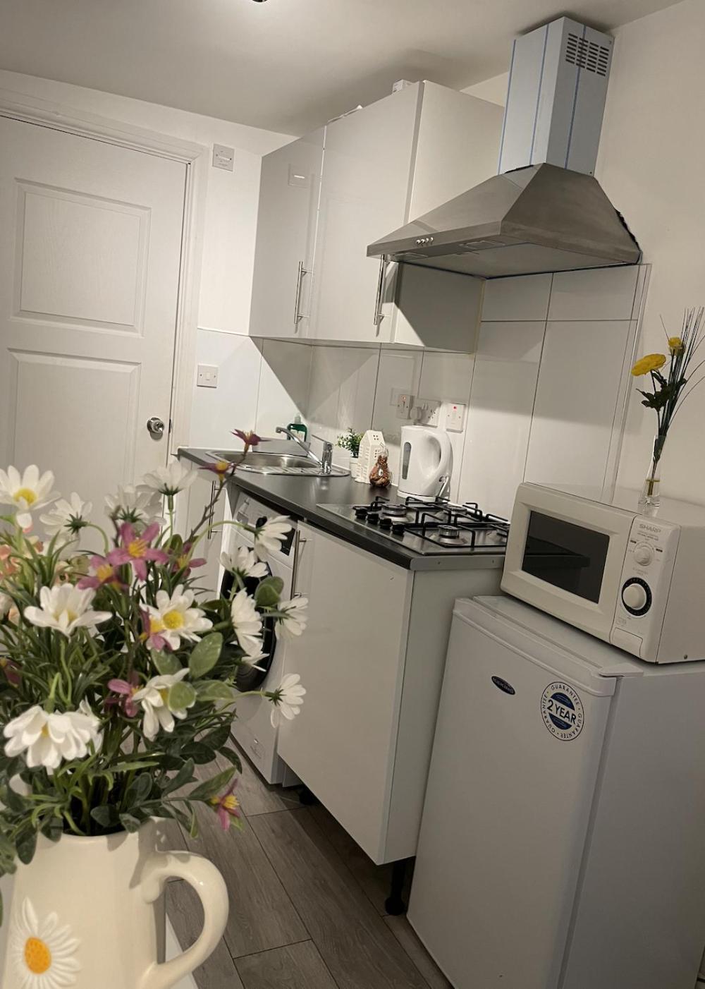 Lovely Flat In Heart Of Лондон Экстерьер фото